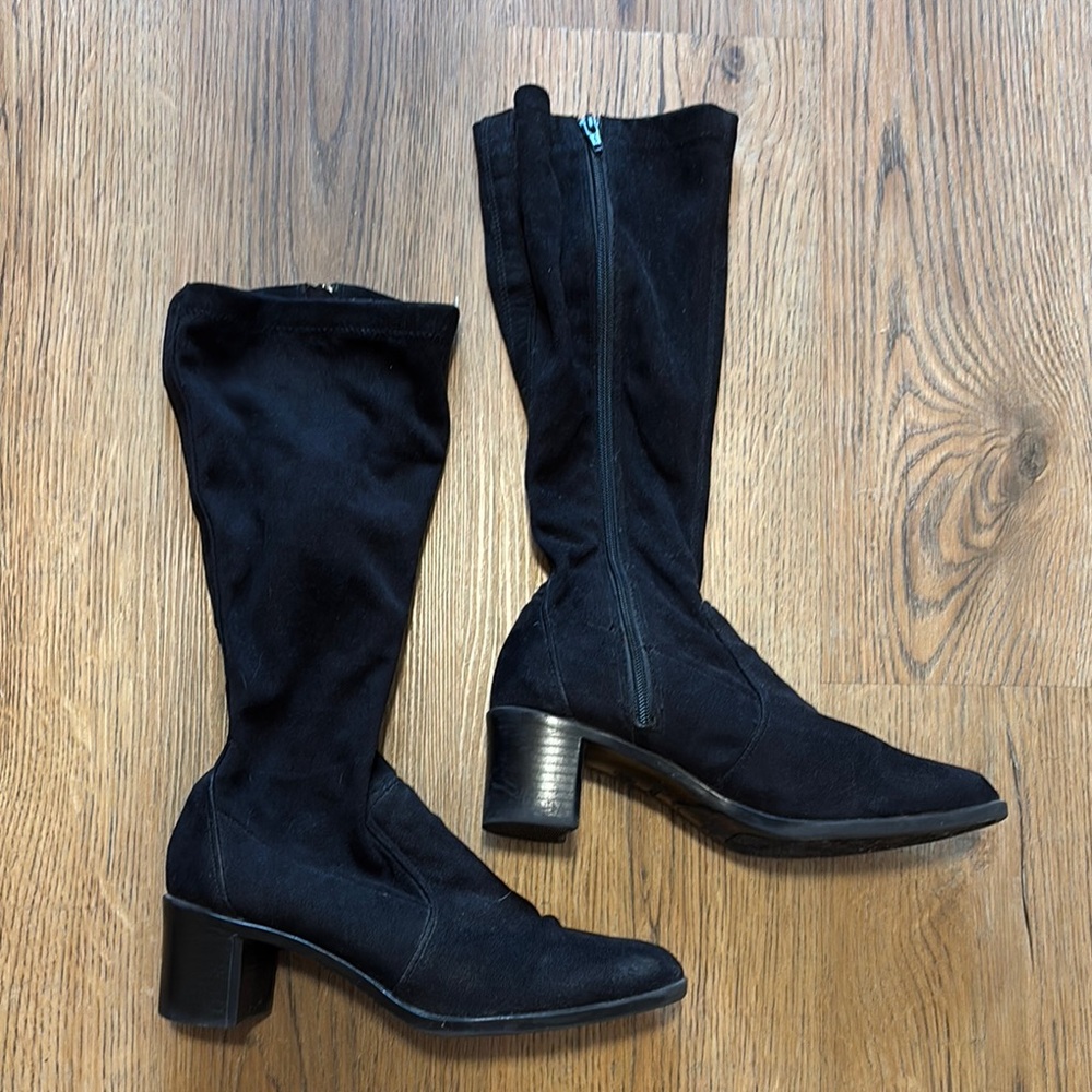 George Black Heeled Zip Up Boots
